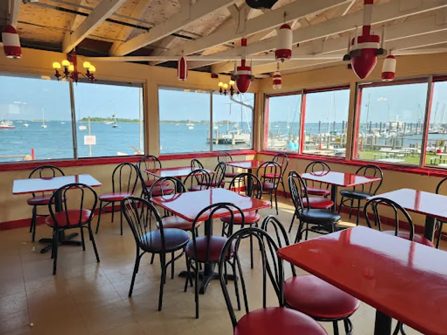 Abbott's Lobster In the Rough (Noank)