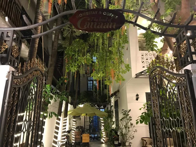 Canaan HomeStay and Coffee