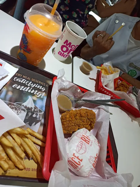 McDonald's Taft Libertad