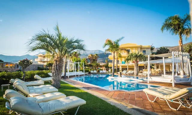 Parthenis Hotel & Suites