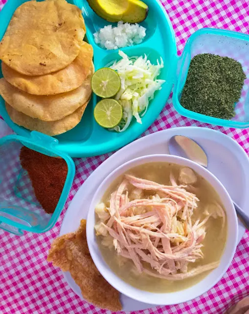 Pozolería La Casa de la Iguana