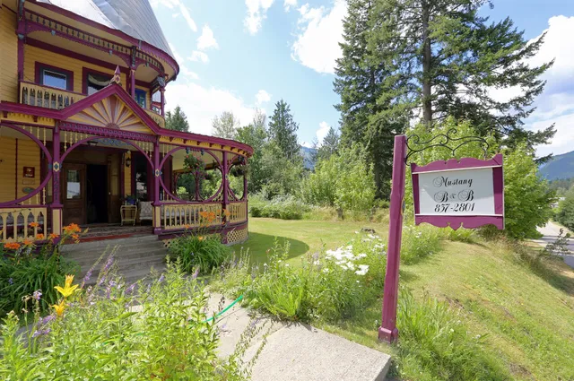 Holten Heritage House Bed and Breakfast