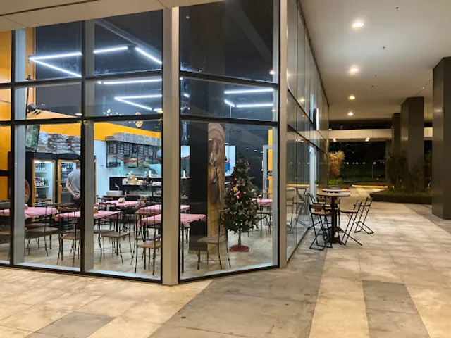 Restaurante e Pizzaria Varanda 301 em Osasco