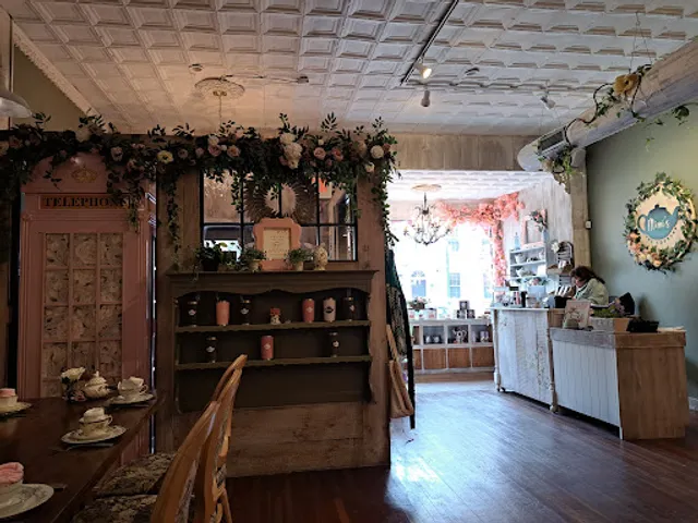 Mimi's Tea Cottage