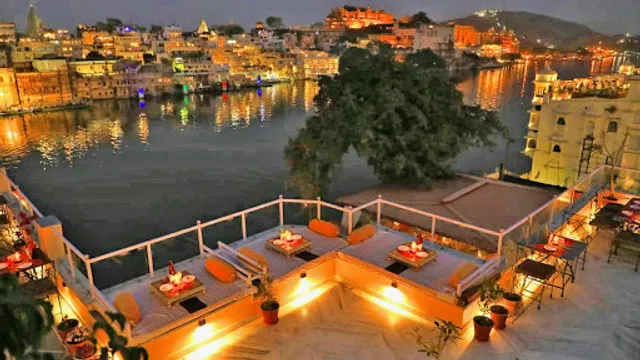 Daagla Restaurant (Lake Side Rooftop Restaurant Udaipur)