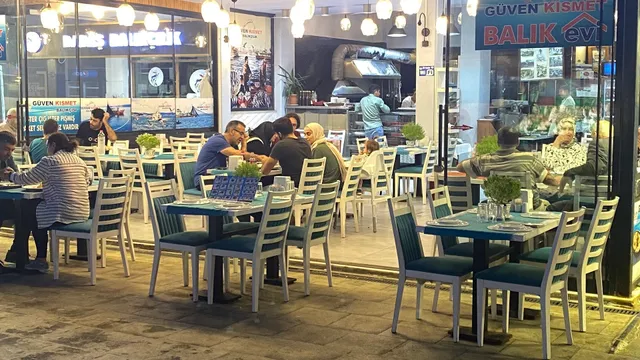 GÜVEN KISMET FISH HOUSE 1986