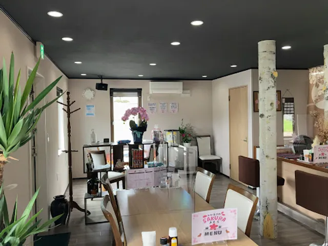 コーヒー＆ごはん SAKURA（さくら）