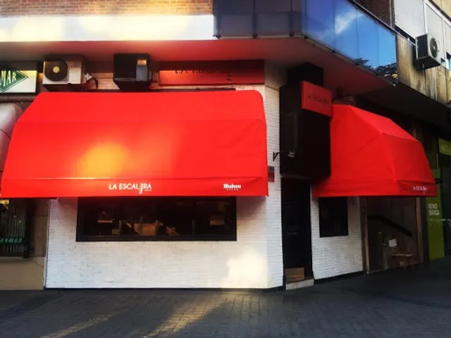 Bar restaurante La Escalera de Serrano