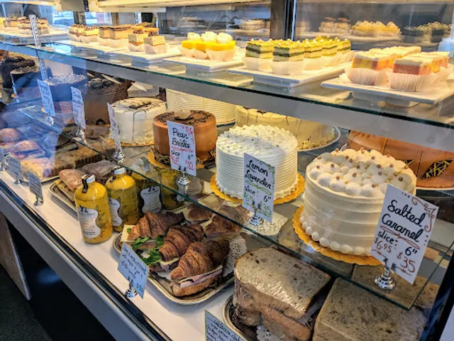 Trafiq Cafe & Bakery