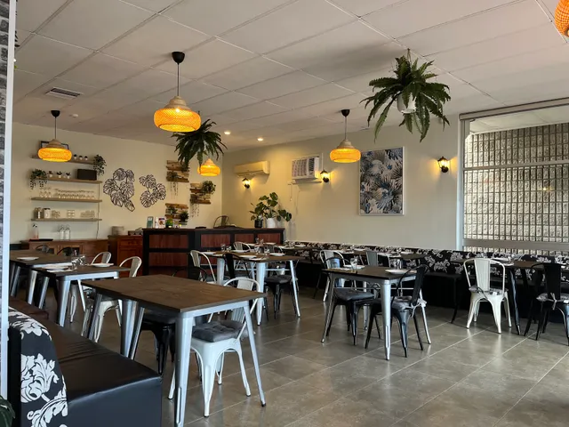 Monstera Thai Kitchen