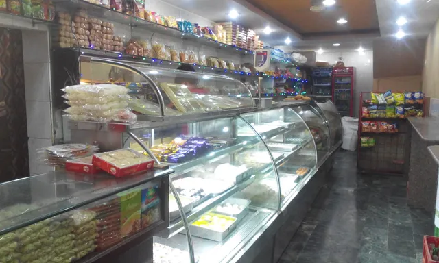 Narayan Sweets And Bakers
