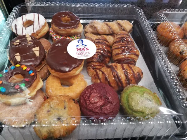 Ma's Donuts and more