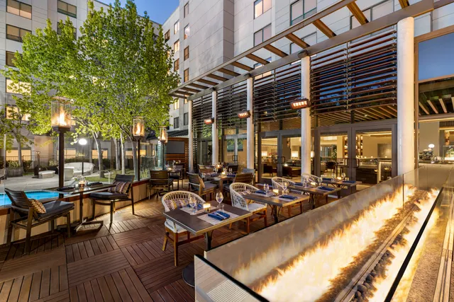 Loggia Restaurant & Bar