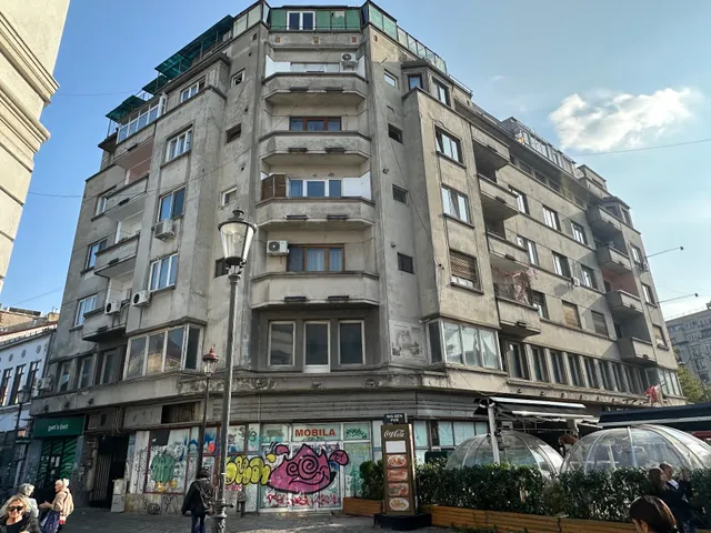 Color Apartments Franceza St