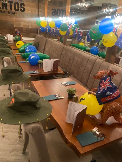 Nuovo Sorrentos Italian restaurant and bar