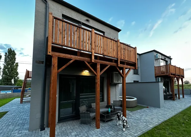 Grand Hyatt apartments Podhájska