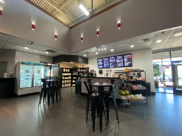 Summit Athletic Club Peak Performance: Supplements & Smoothies