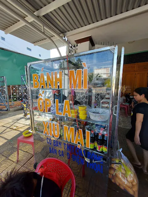 Bánh mì chảo Thúy