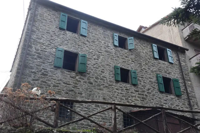 Ostello "Orma del Lupo"