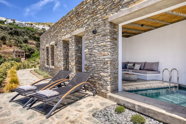 TINOS DOVE SUITES