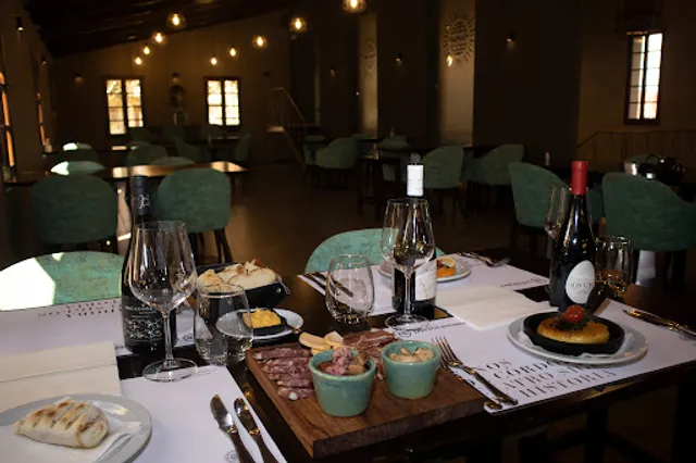 Los Socavones Restaurante