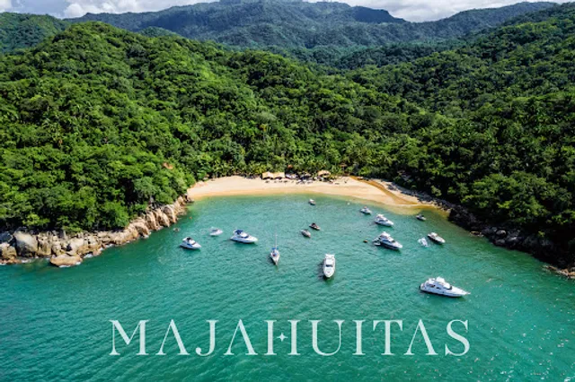 Majahuitas Beach Club