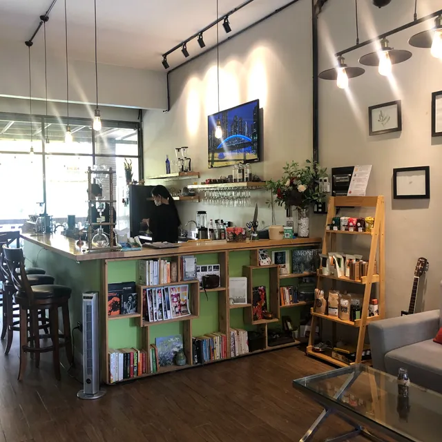 Spin & Gogh Art Pottery Studio