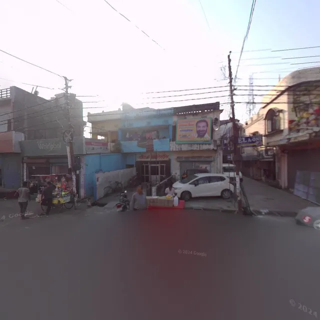 Laziz Bar And Restaurant