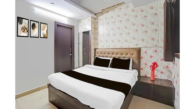 Collection O Prabhat Nagar Bareilly