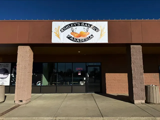 Ashley’s Bakery Panadería y Pastelería