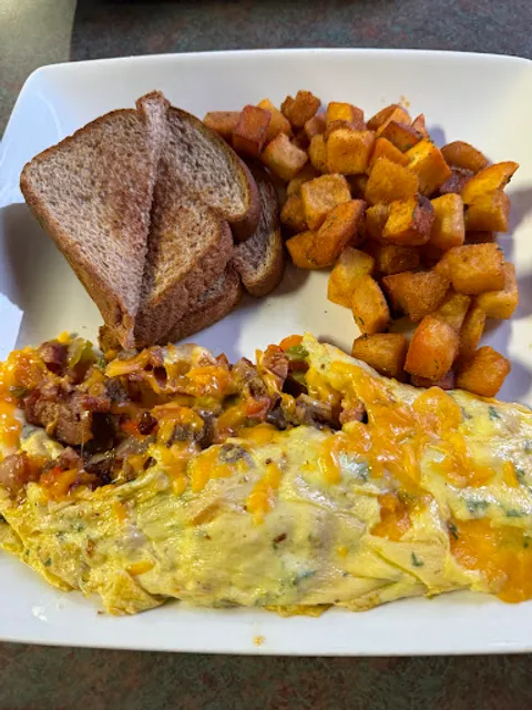 Shiloh's Lounge & Grill