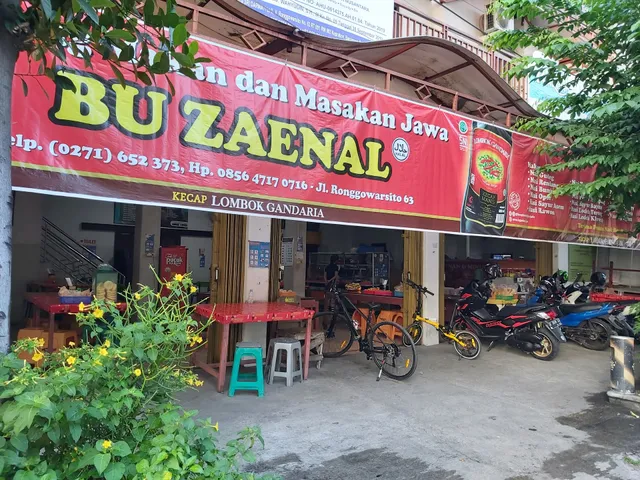 Bu Zaenal eatery