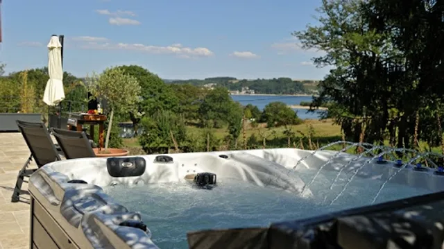 Gites Domaine du Charouzech