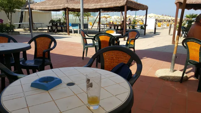 Stabiliment Balneare con Ristorante e Pizzeria Le Canarie