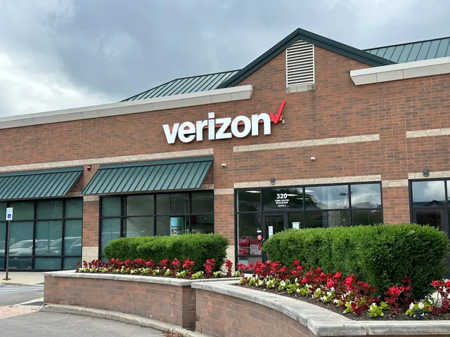 Verizon Wireless Premium Retailer - TEAM Wireless White Lake
