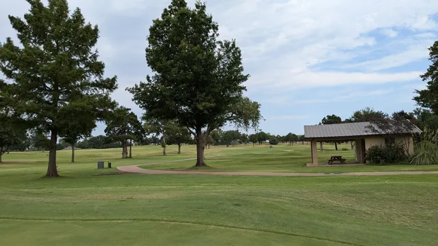 Lakeside Memorial Golf Course