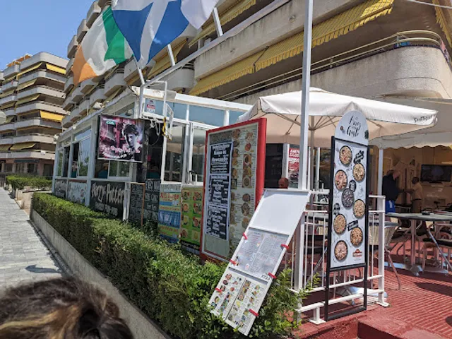 POTTER’S BAR RESTAURANT