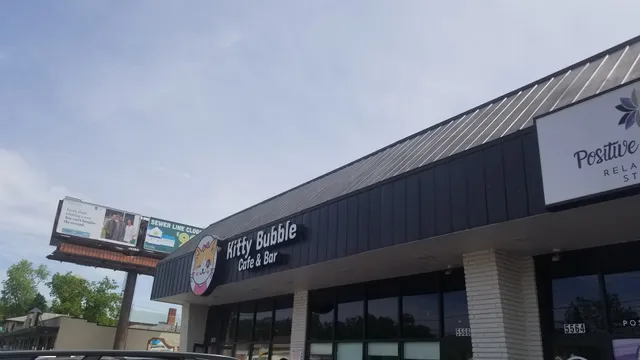 Kitty Bubble Cafe & Bar