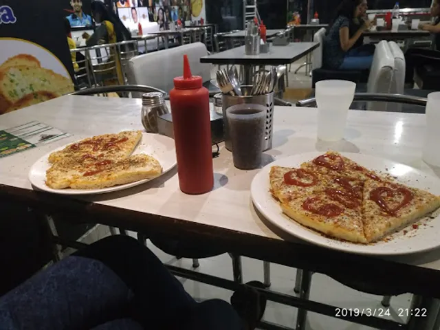 Neo Politan Pizza, MODASA