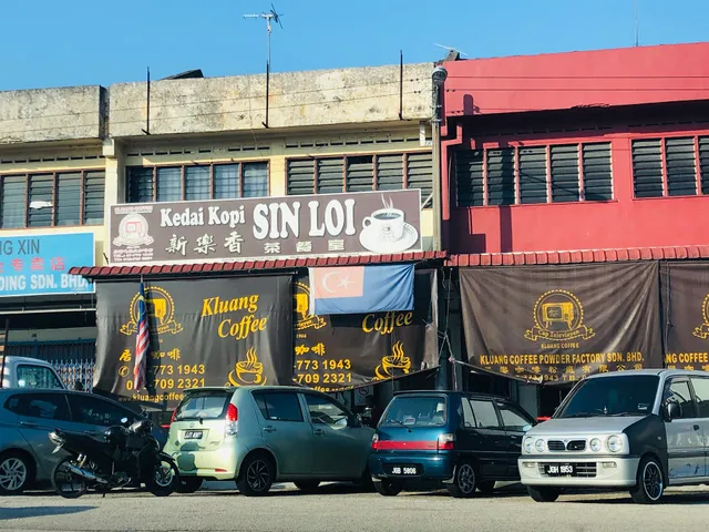 新乐香茶餐室Xin Le Xiang Seafood Noodle