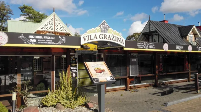 VILA GRAŽINA muzikinis baras Palangoje