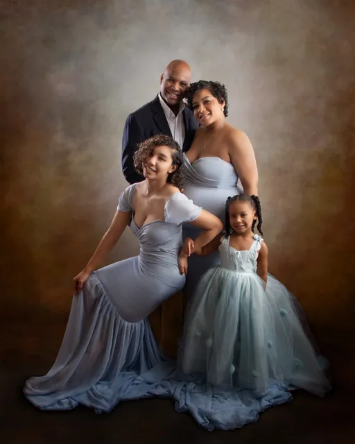 Tina Caron Portraits & Fine Art