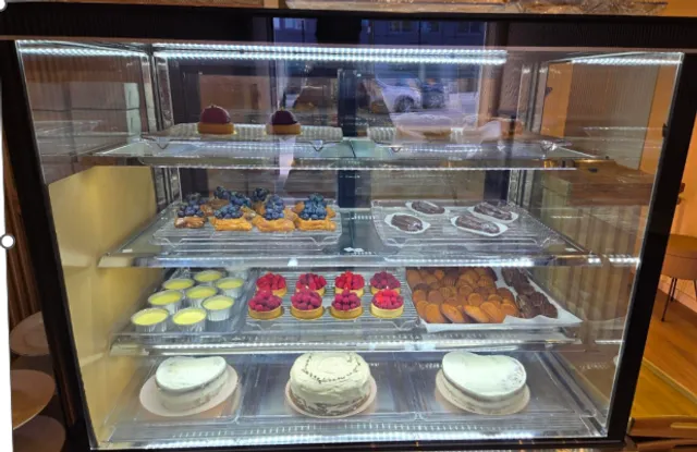 Le Bisou Cafe (Forest Hill)