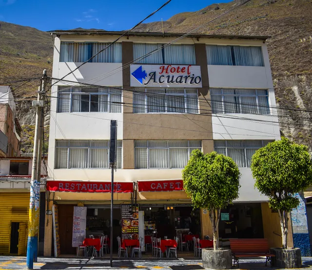 Hotel Acuario Churin