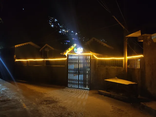 Denzong Homestay (Darjeeling)