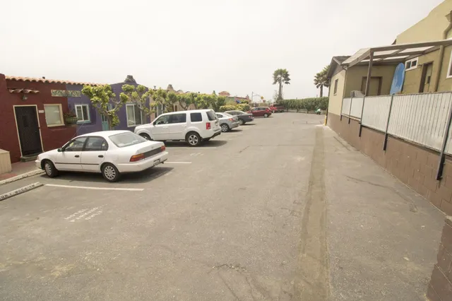 Capitola Venetian Hotel