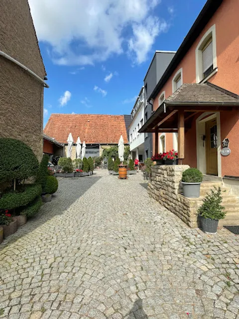 Weinbau & Häckerstube Düll GbR