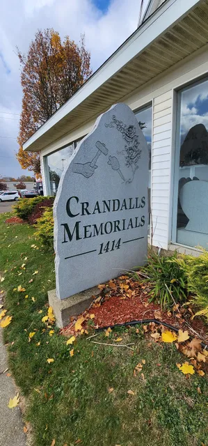 Crandalls Memorials