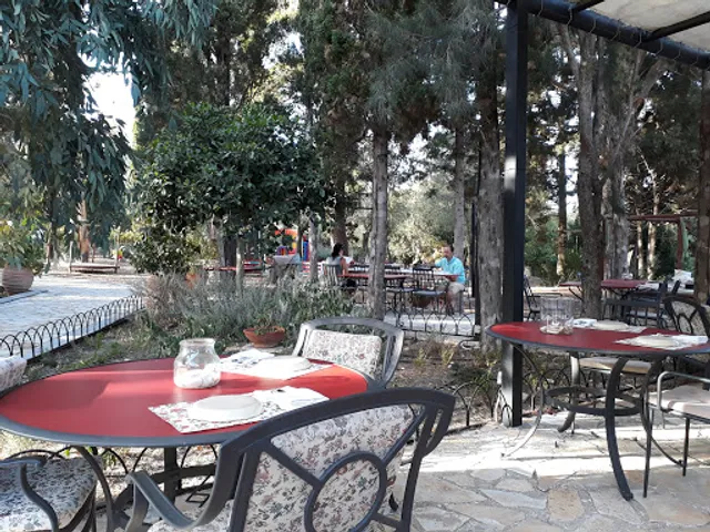Villa Rossa Restaurant