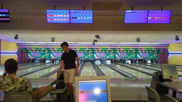 Litchfield-Jonesville Lanes